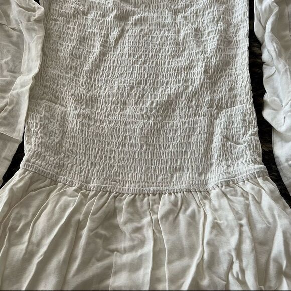 NWT Entro Dress Size Small Smocked White Long Sleeve Off Shoulder Tiered Skirt - Picture 5 of 8